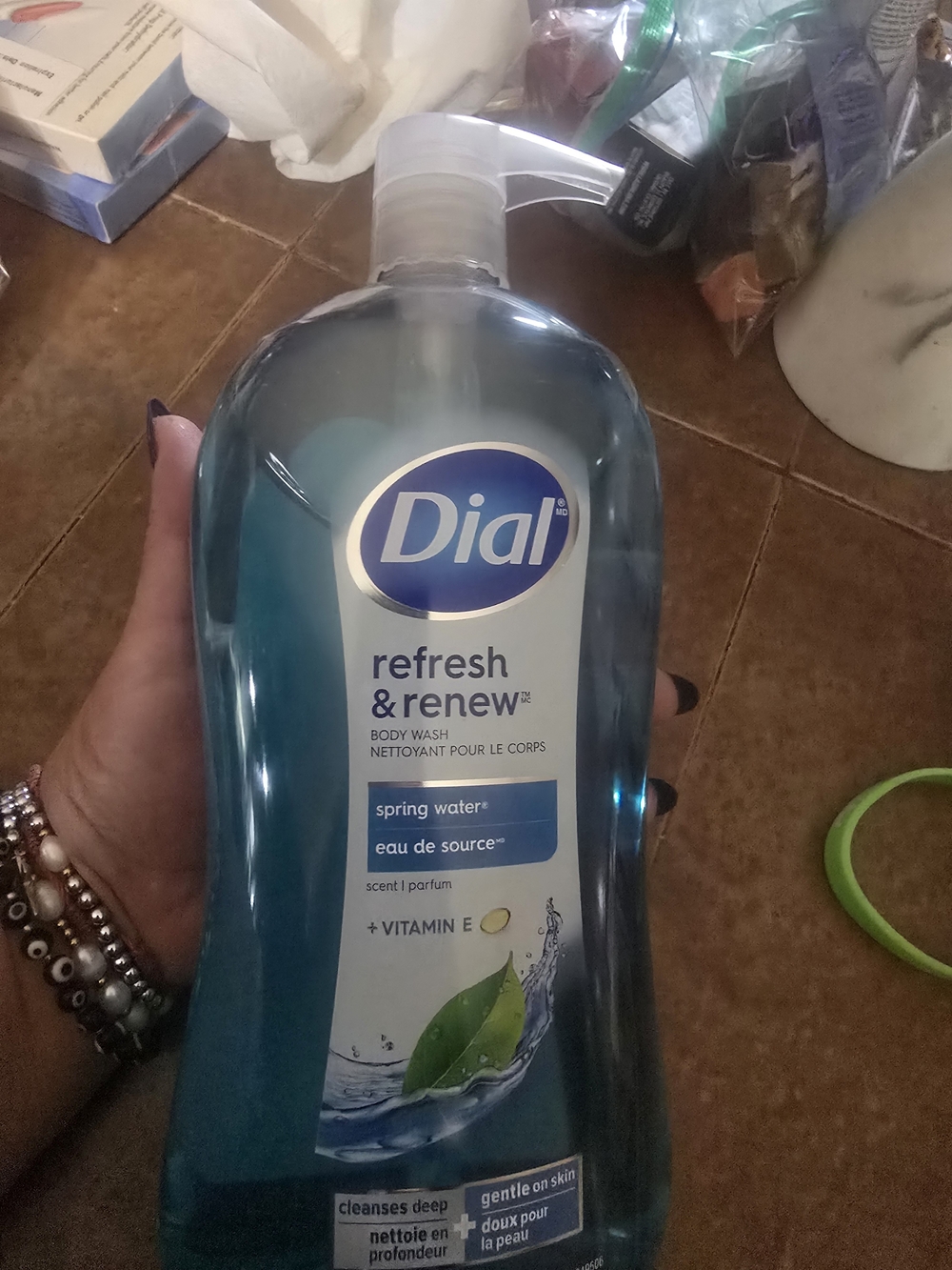 Refresh & Renew Body Wash - Spring Water (Blue)